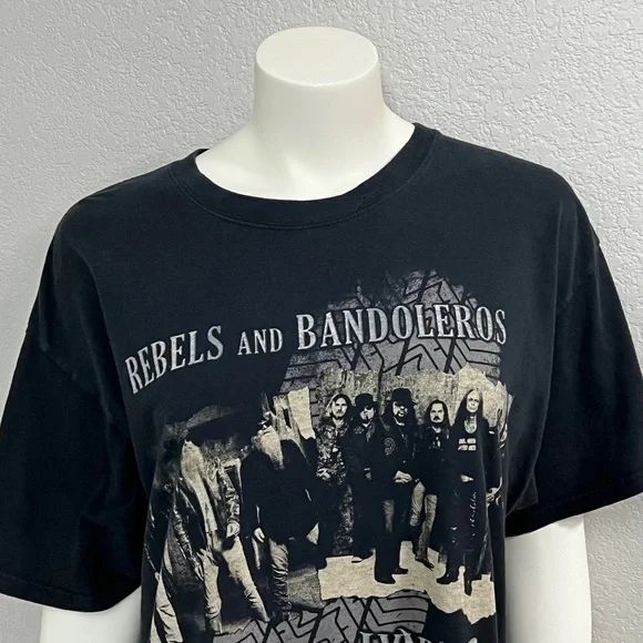 ZZ Top and Lynyrd Skynyrd Concert T-Shirt - Picture 4 of 7